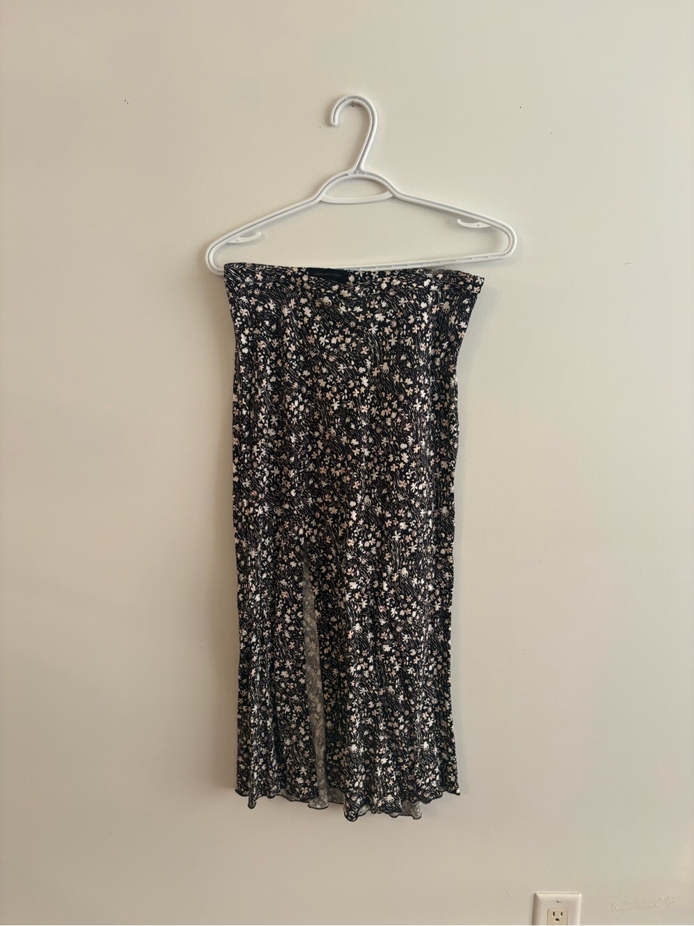 Urban Outfitters Black Floral Print Skirt